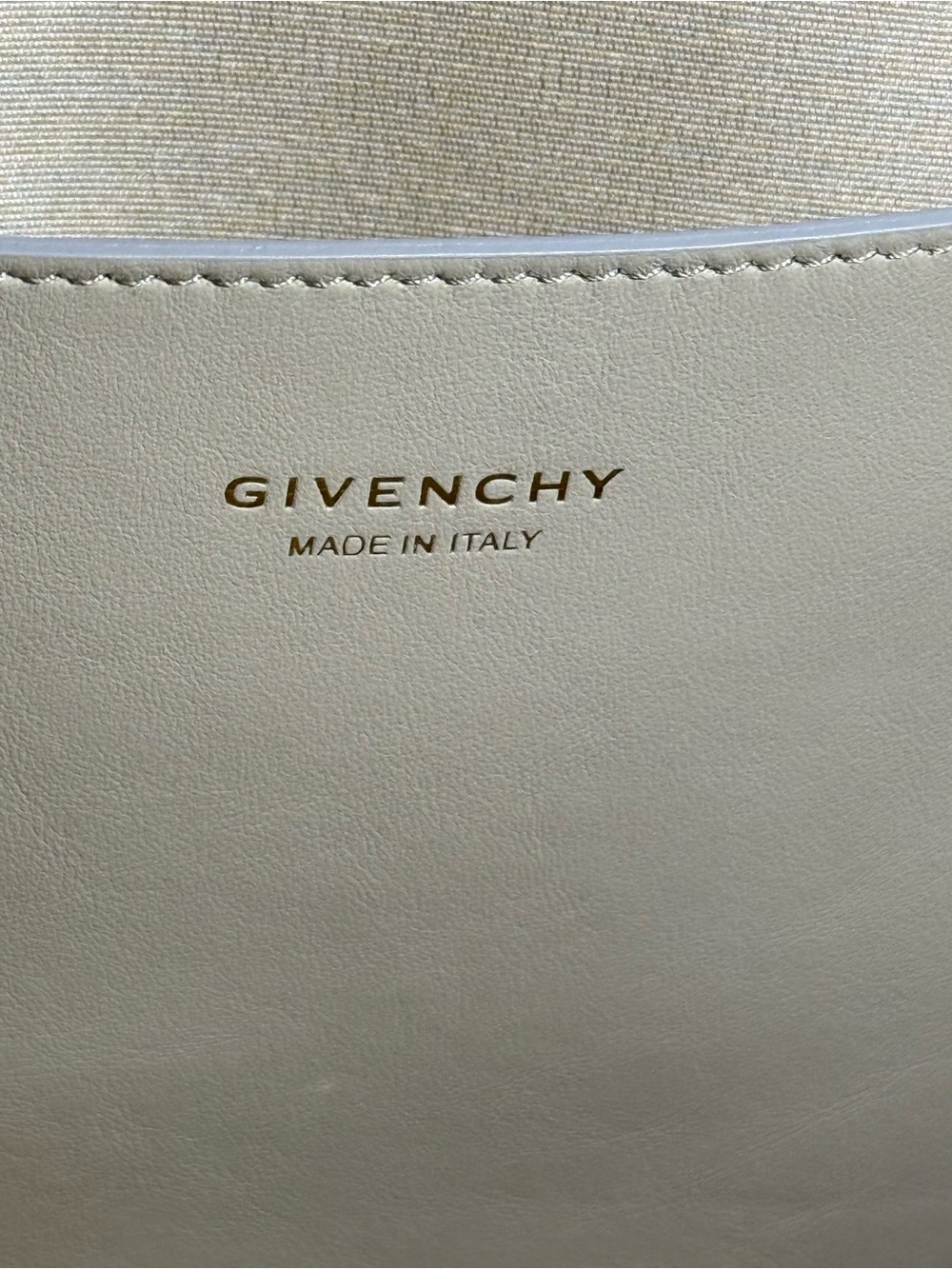 Givenchy Large Antigona Tote - Picture 12 of 14